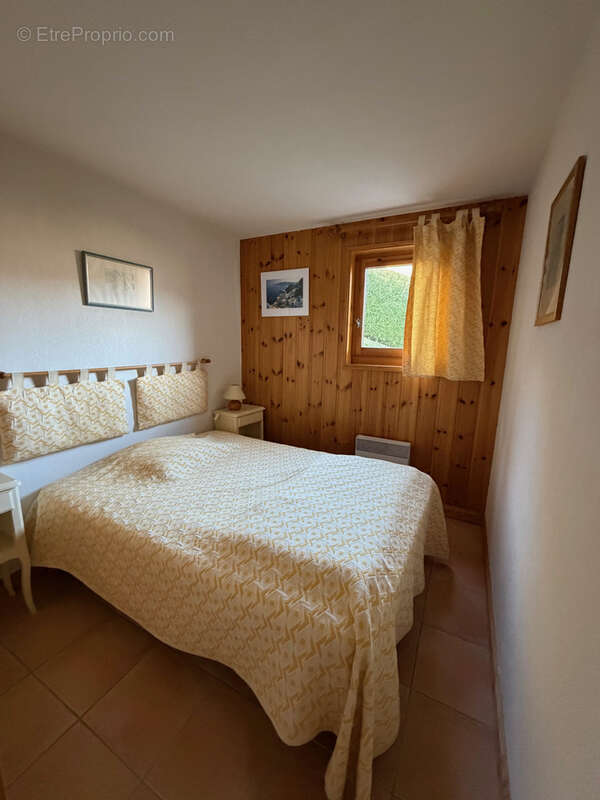 Appartement à LES ALLUES