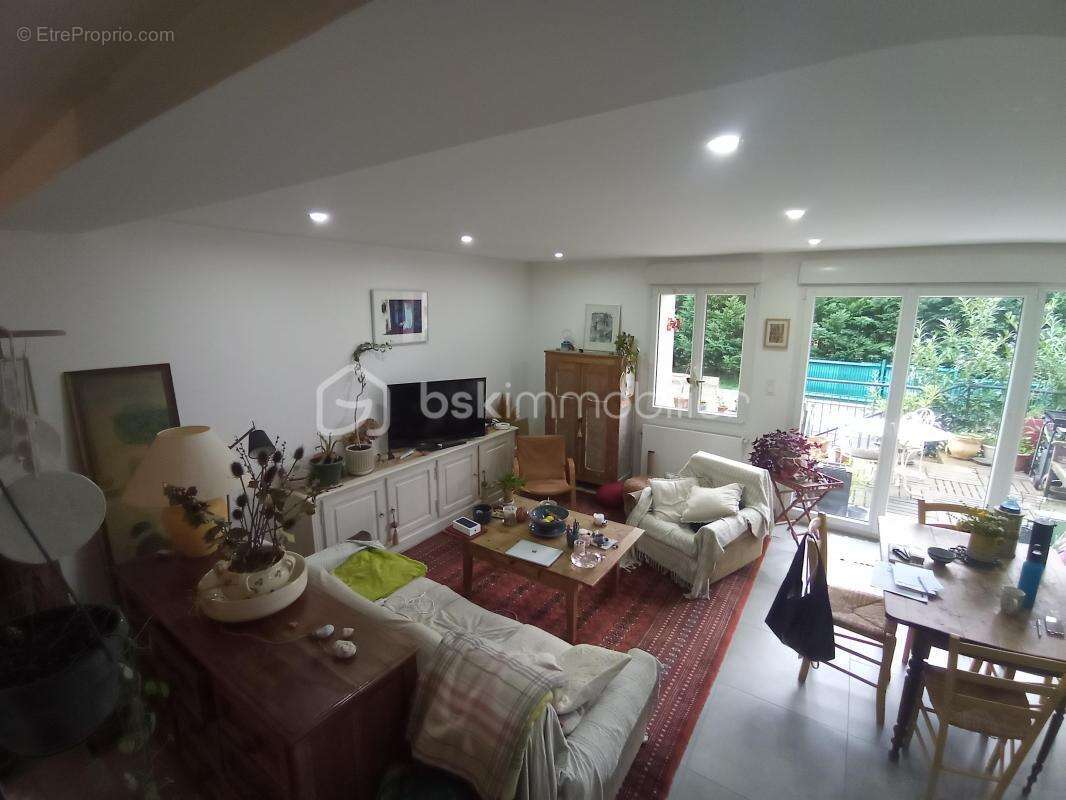 Appartement à PIREY