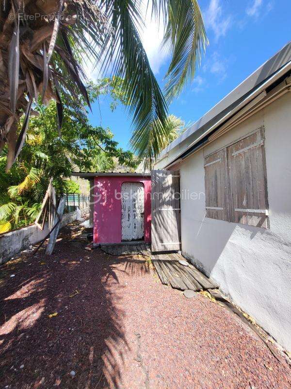 Maison à SAINT-DENIS