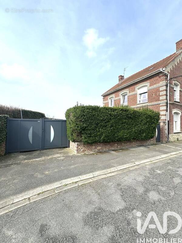 Photo 1 - Maison à BRUAY-LA-BUISSIERE