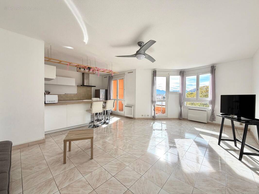 Photo 1 - Appartement à ANNEMASSE