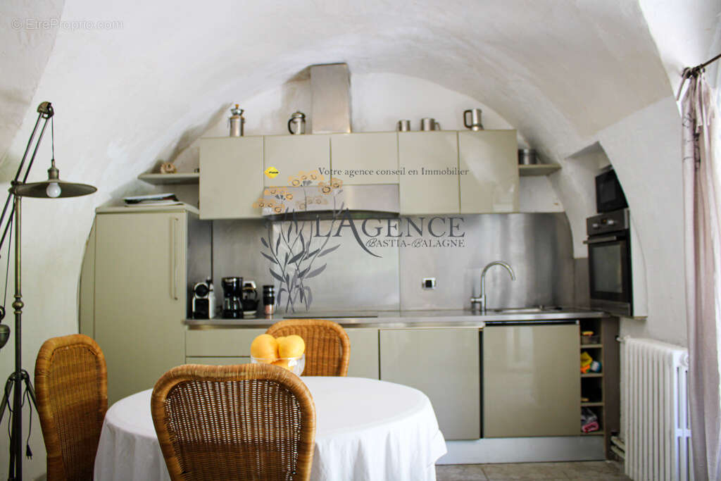 Maison à SAN-MARTINO-DI-LOTA