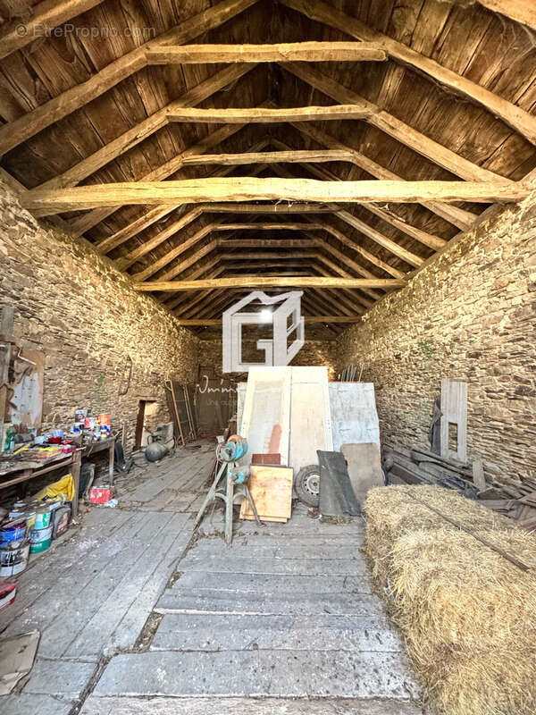 Maison à SAINTE-JULIETTE-SUR-VIAUR