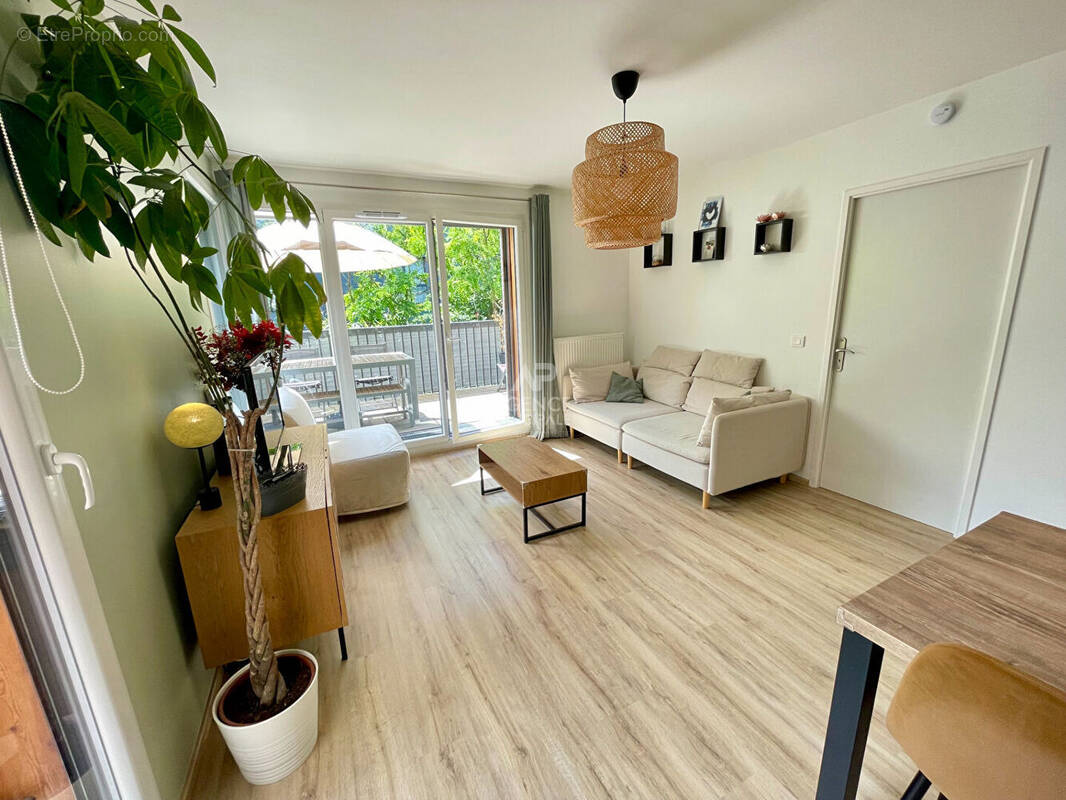 Appartement à CARRIERES-SOUS-POISSY