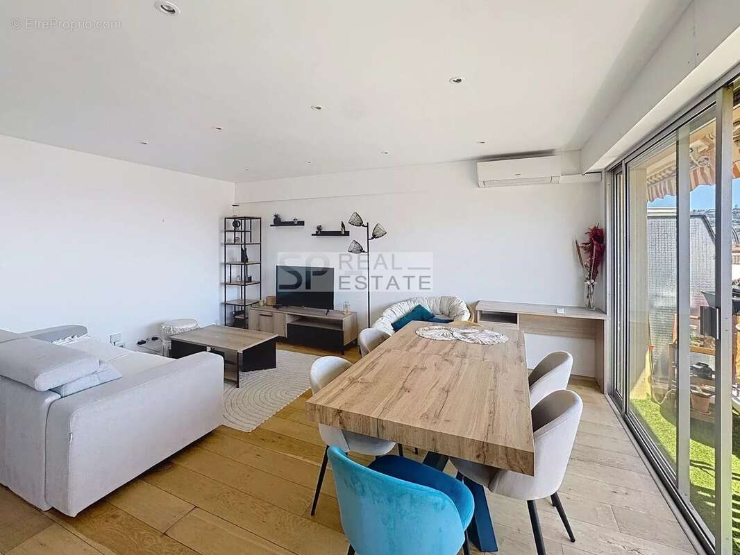 Appartement à LE CANNET