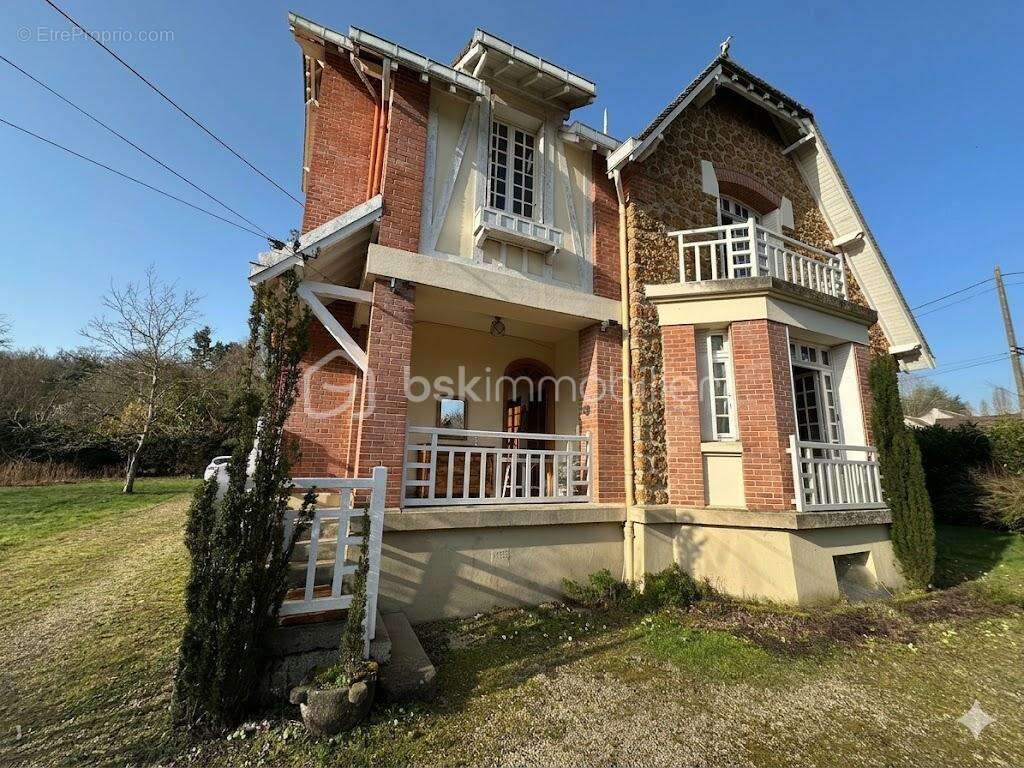 Maison à BOIS-LE-ROI
