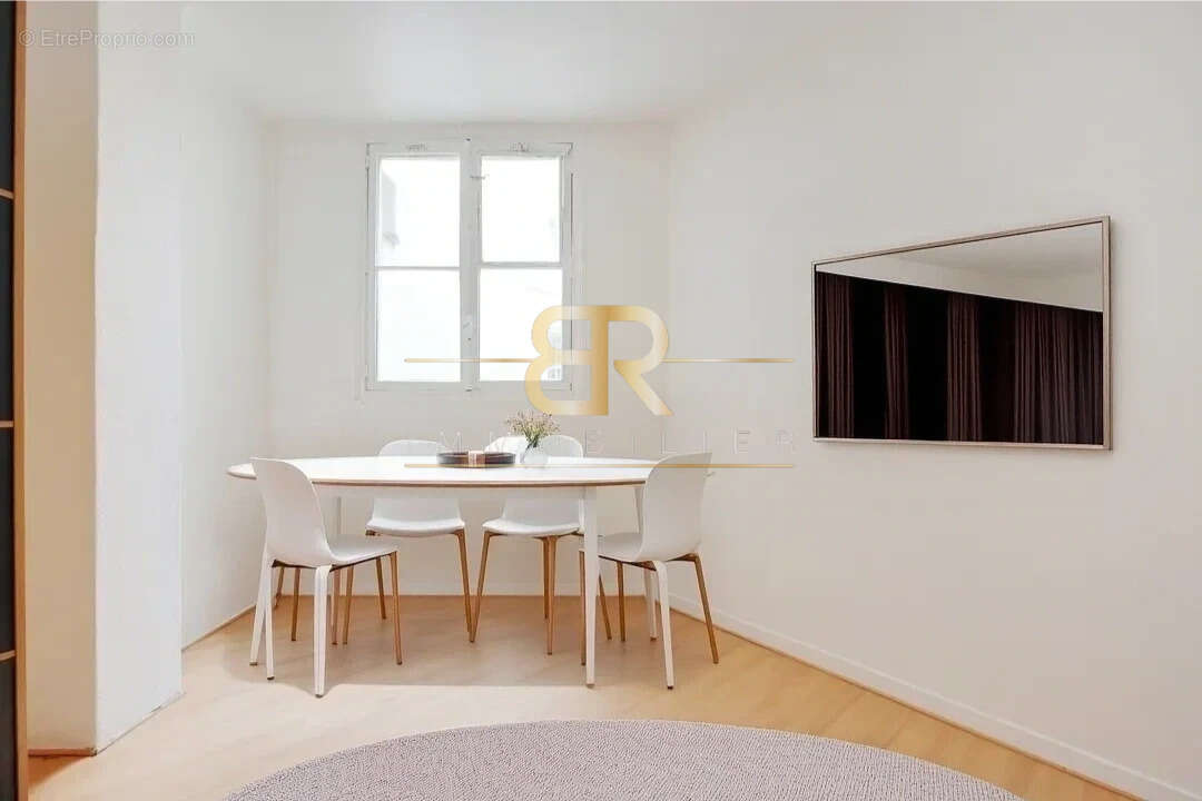 Appartement à PARIS-6E