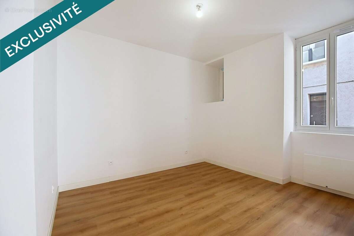 Photo 8 - Appartement à SURY-LE-COMTAL