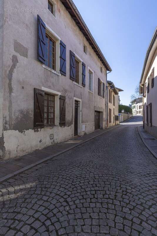 Maison à DOMMARTEMONT