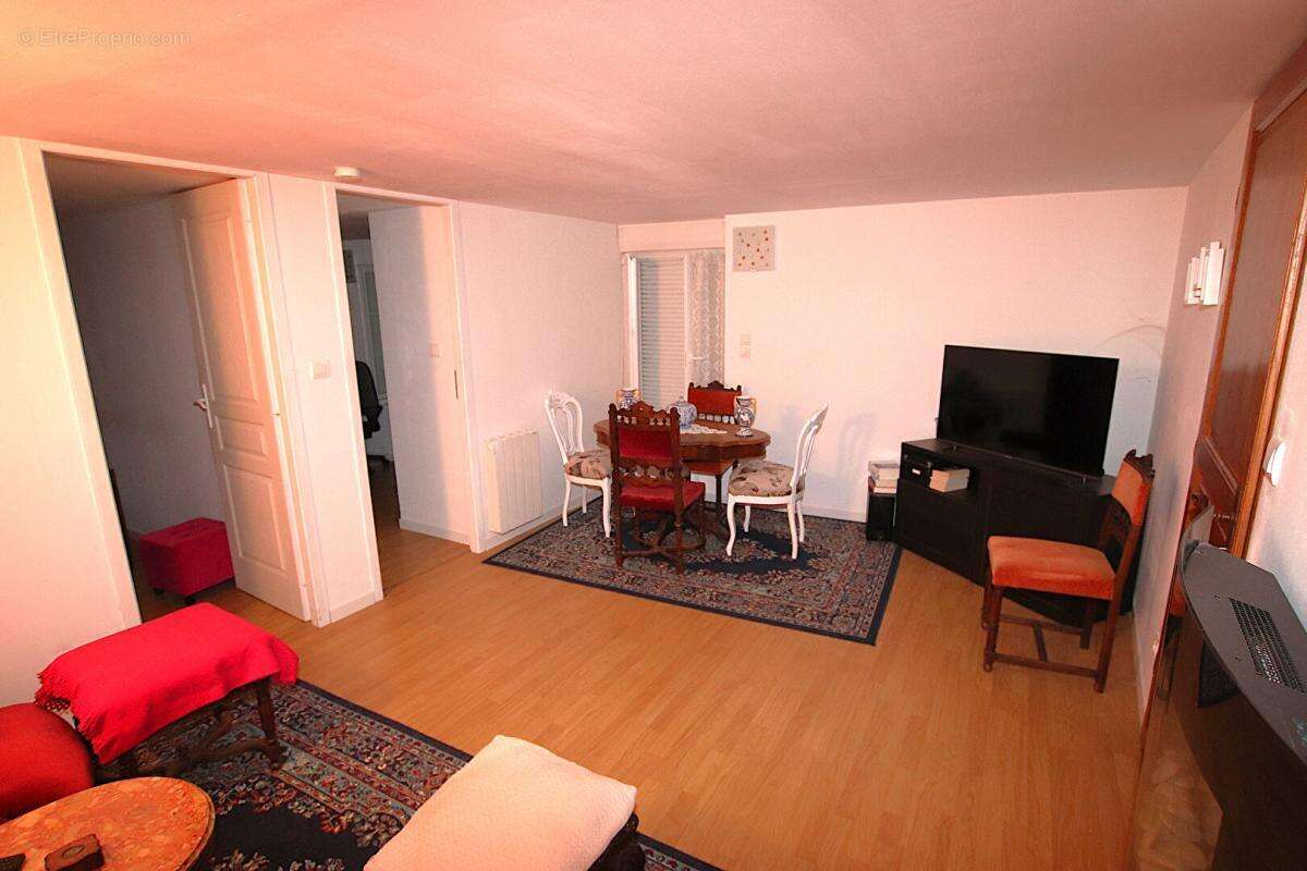 Maison de caractère 180 m² ? avec exterieur ? sous-sol intégral ? dpe c - photo 4
