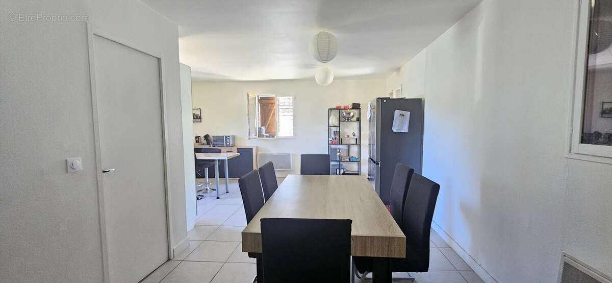 Maison 119 m² à Saint-Leon-Sur-L'isle  - photo 4
