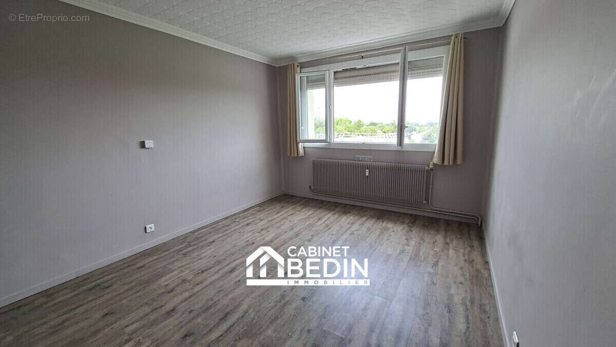 Appartement 23 m² à Pessac  - photo 3