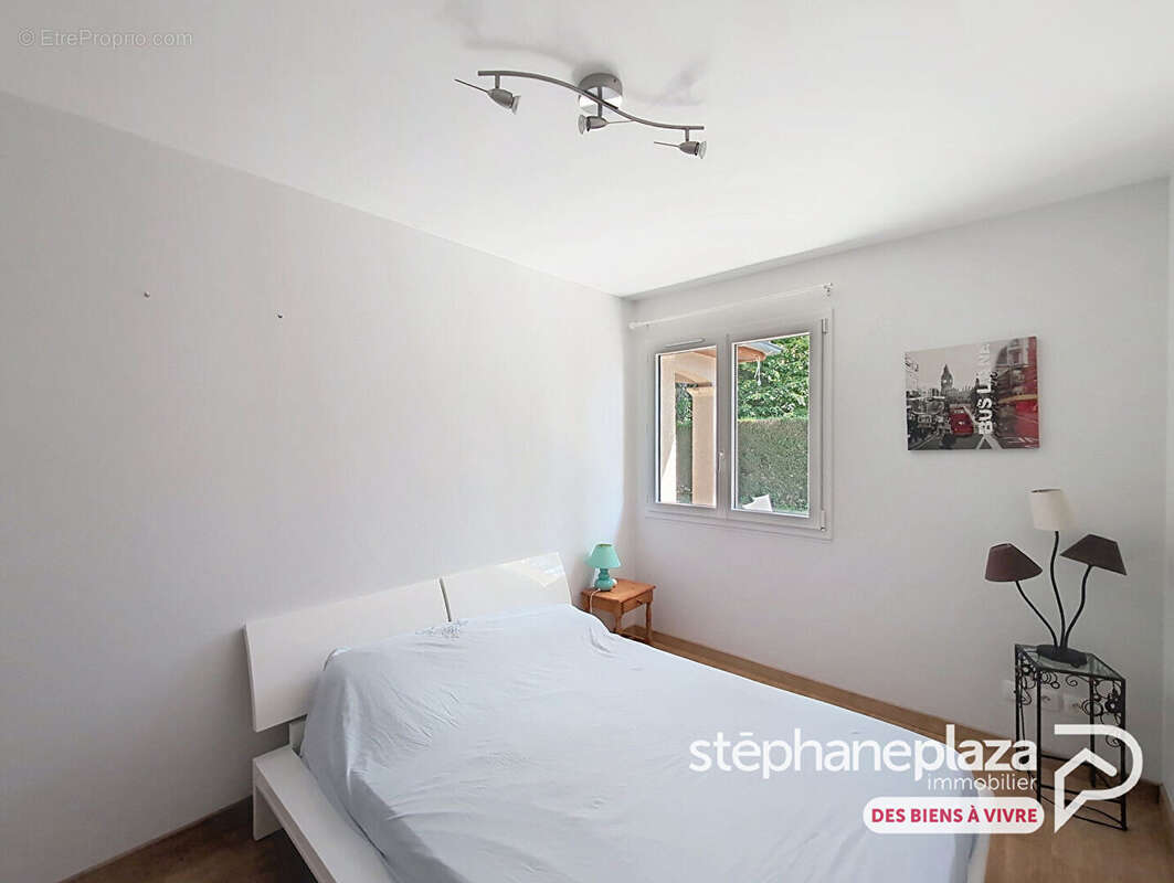 Maison de plain pied à Villemotier 5 pièces 110 m² - photo 11