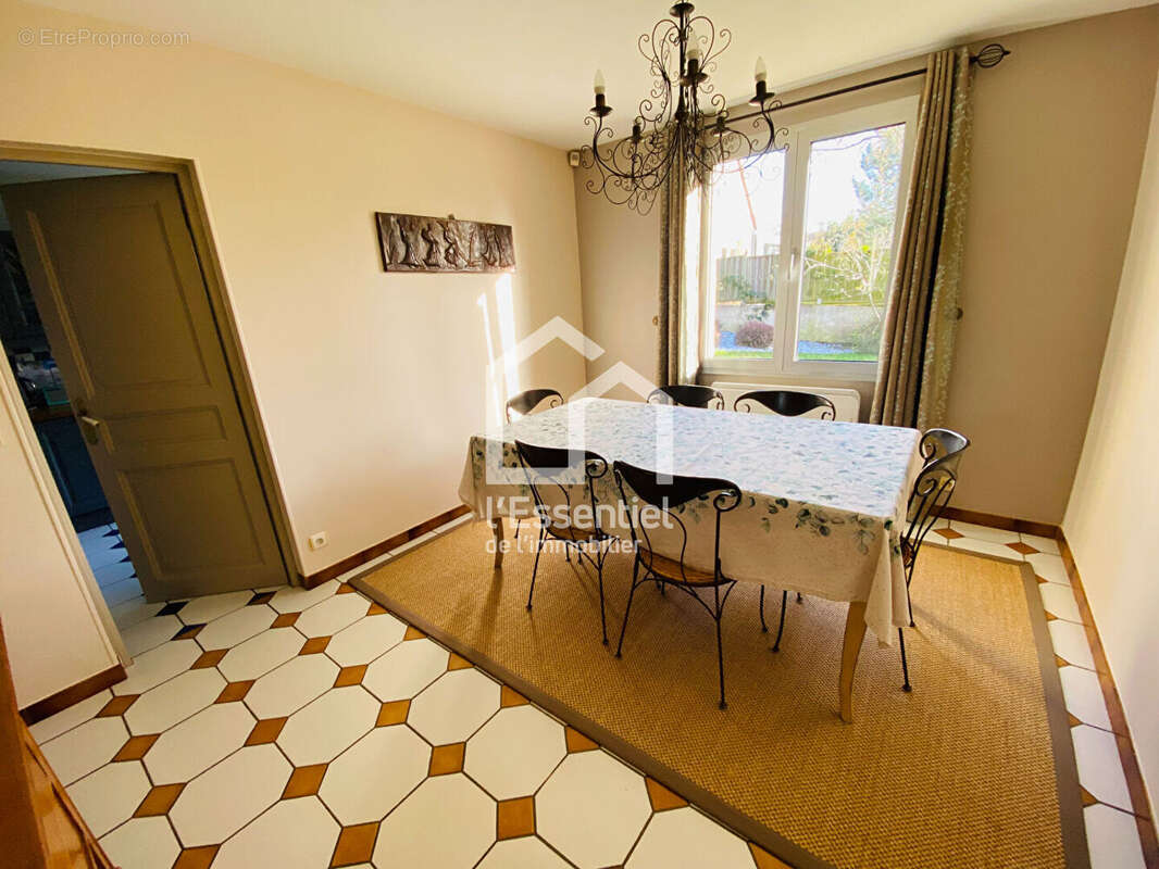 Maison à TRIEL-SUR-SEINE