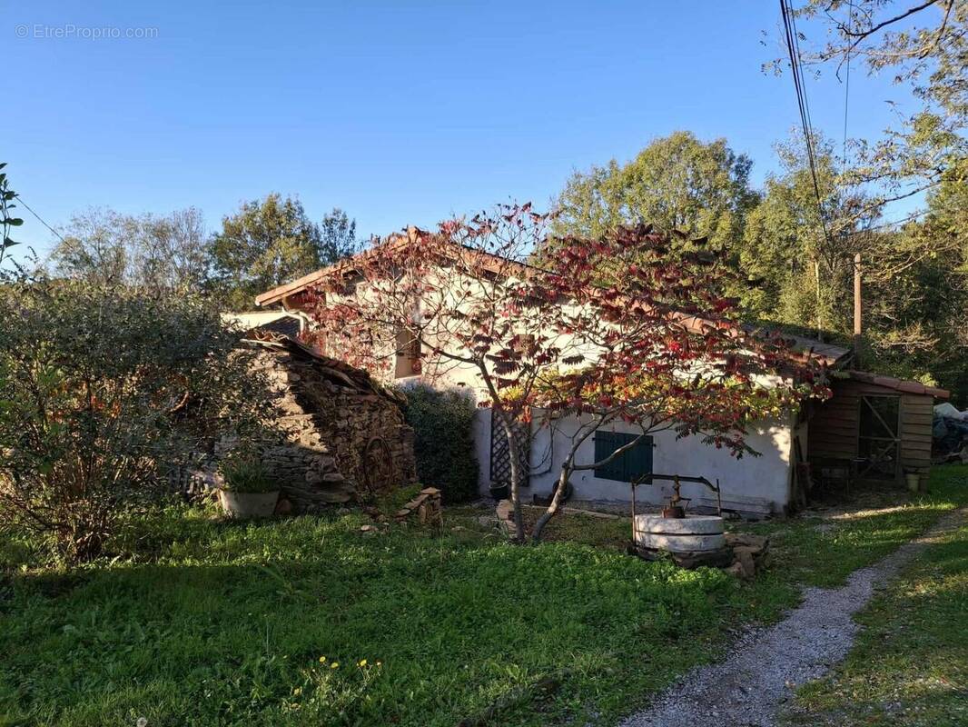 Photo 1 - Maison à BURLATS