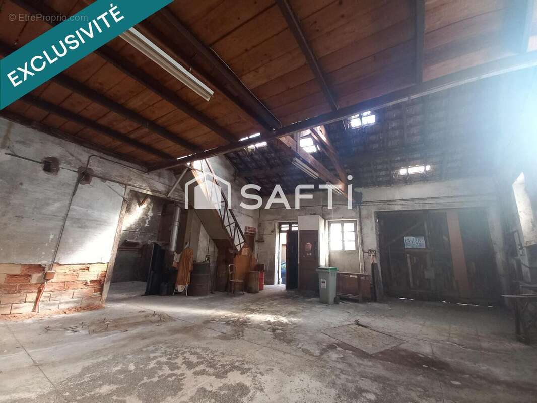 Photo 2 - Parking à BEZIERS