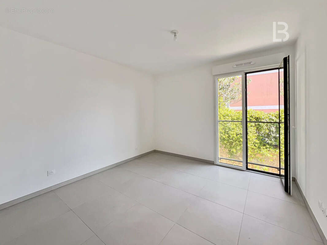 Appartement à LA TURBIE