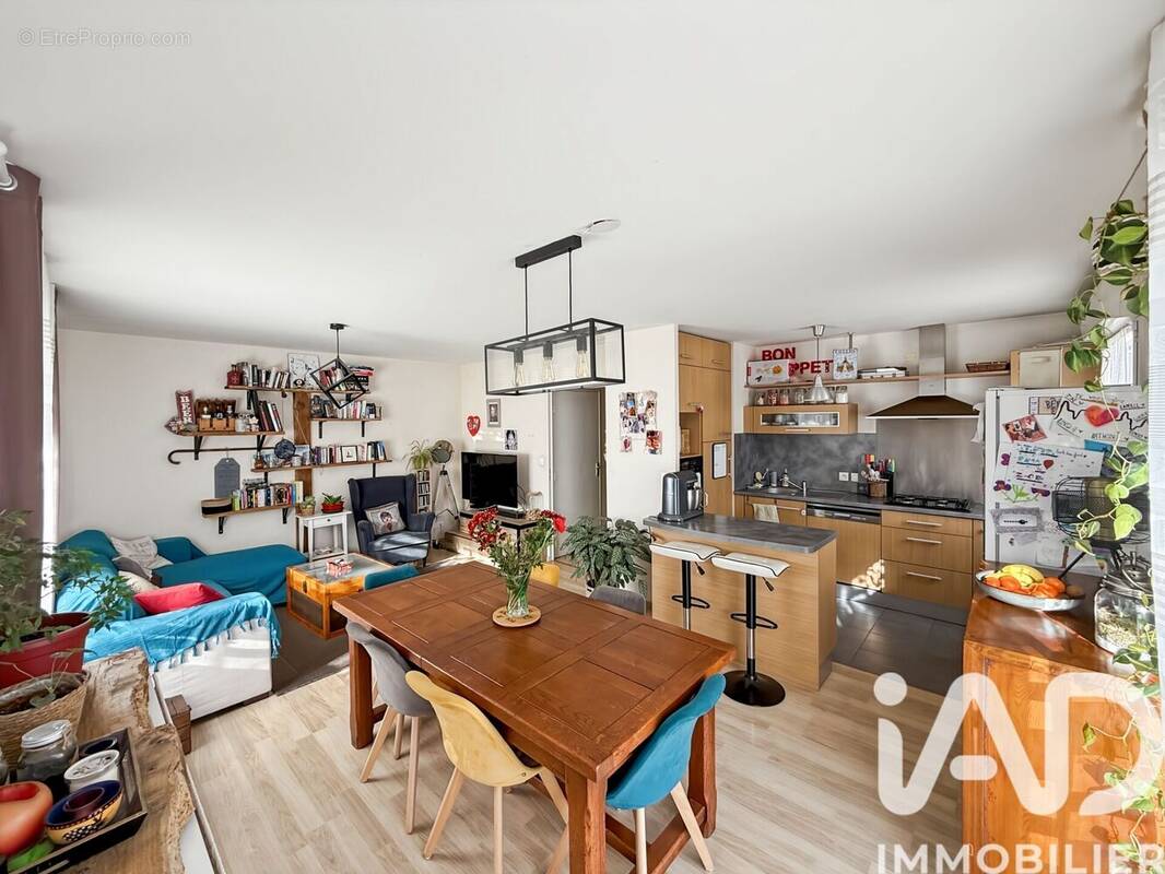 Photo 1 - Appartement à CHARTRES-DE-BRETAGNE