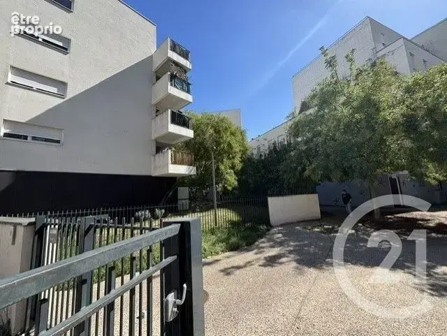 Appartement 1 pièce 17 m² à vendre à Lyon-7e (69007) - photo 2