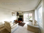 Appartement à MEYZIEU