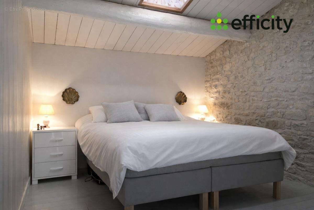 Appartement à SAINT-MARTIN-DE-RE