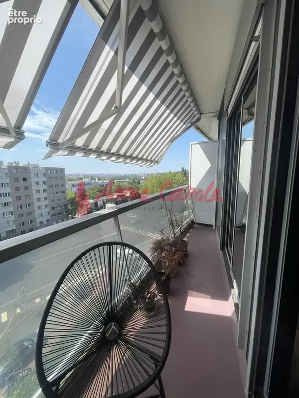 Lumineux T2 de 67 m2 en étage élevé avec 2 balcons   Rénové et idéalement agencé - photo 13