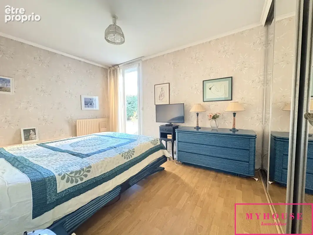 Appartement 4P 82m2 + Jardin 118m2 (Proche Métro/RER) - photo 8