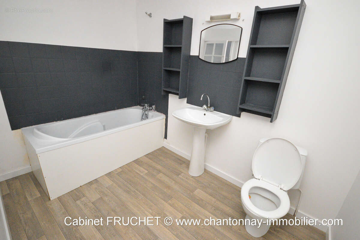 Maison à SIGOURNAIS