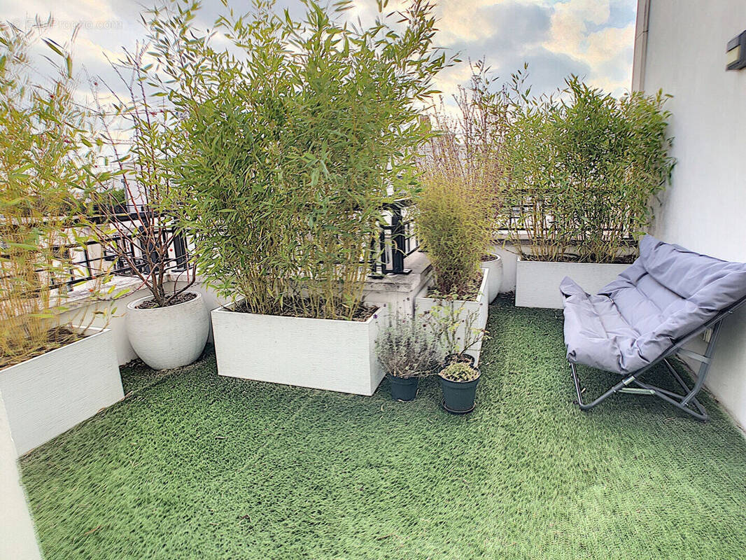 Appartement à SURESNES