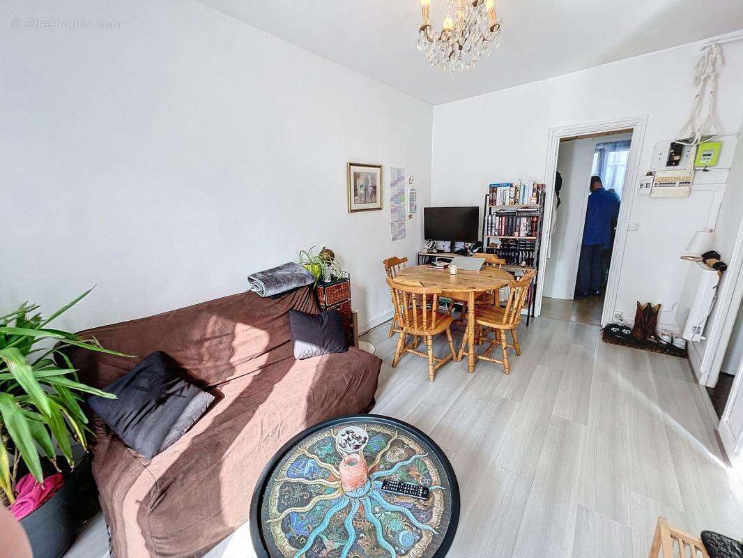 Appartement à LE KREMLIN-BICETRE