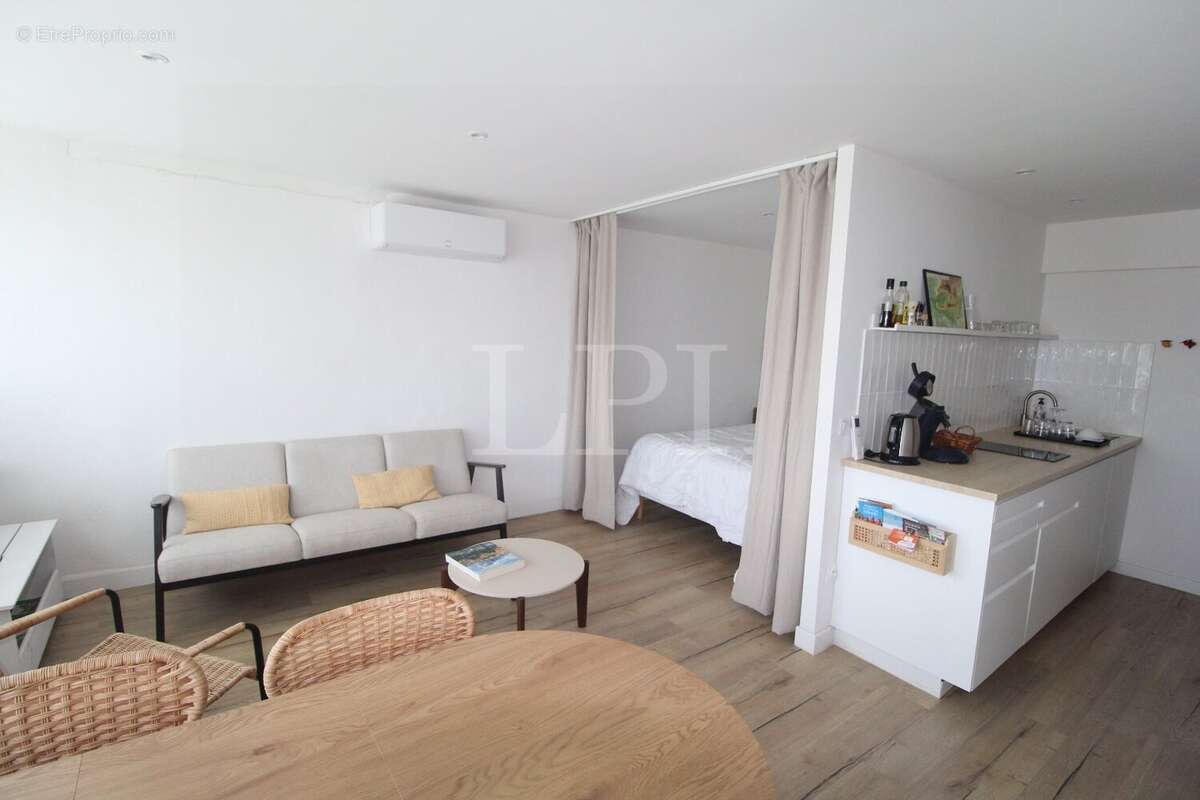 Maison à SAINT-MARTIN-DE-CASTILLON