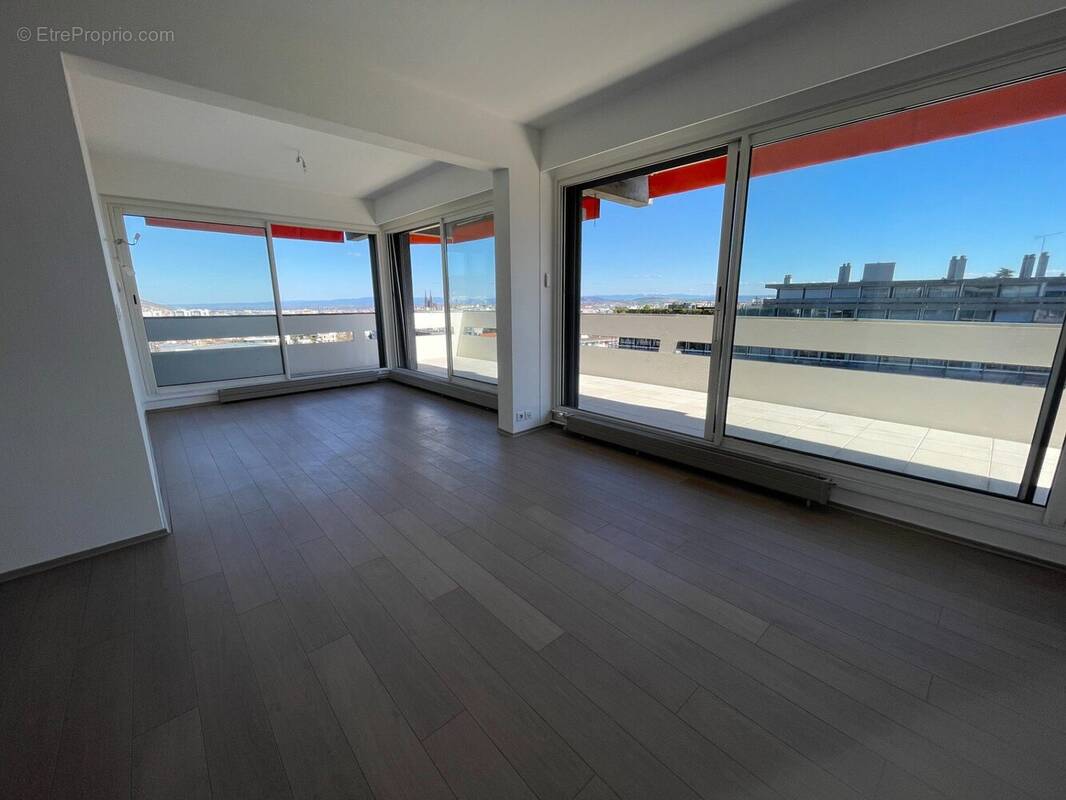 Appartement à CHAMALIERES