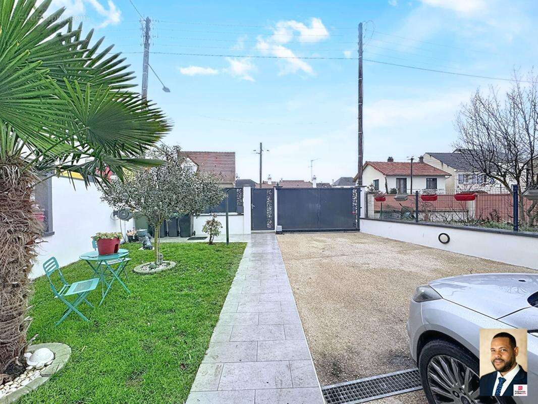 Maison à MORANGIS