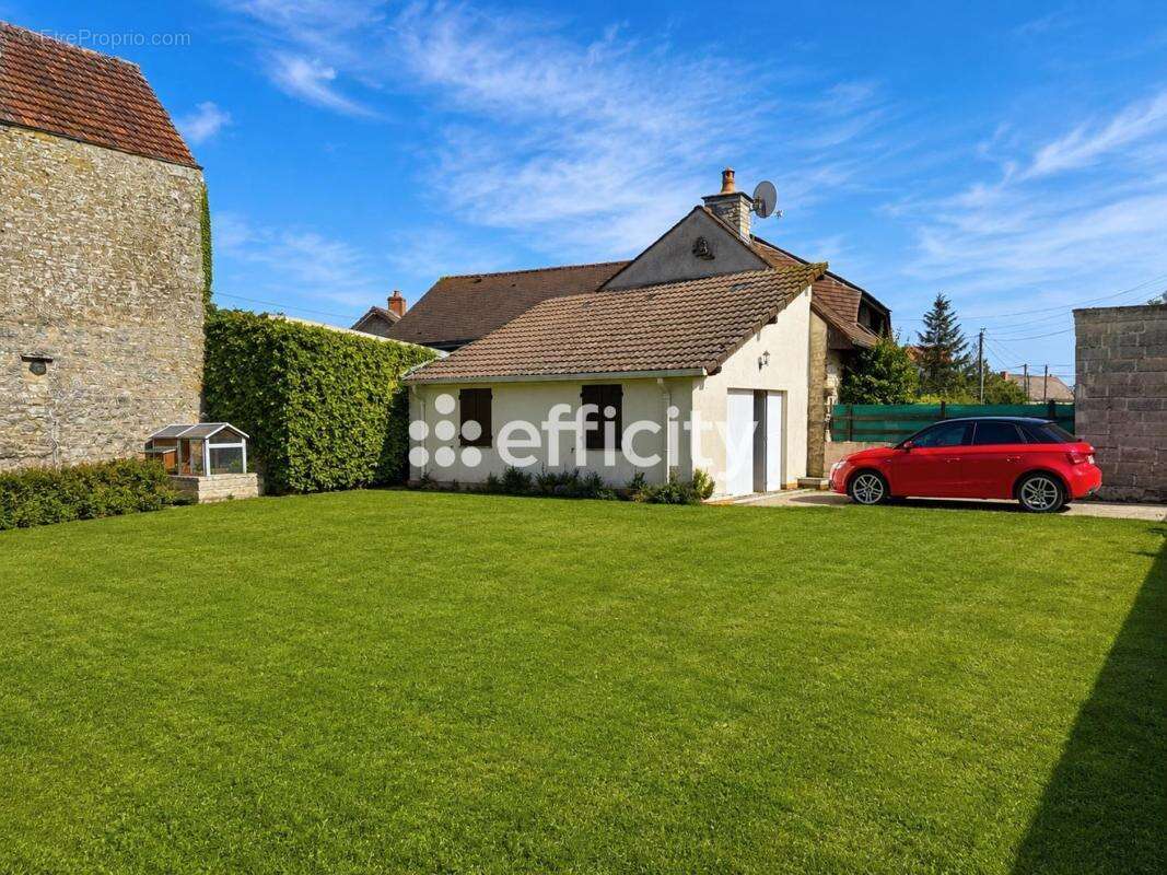 Maison 215 m² à Bierry-Les-Belles-Fontaines  - photo 24
