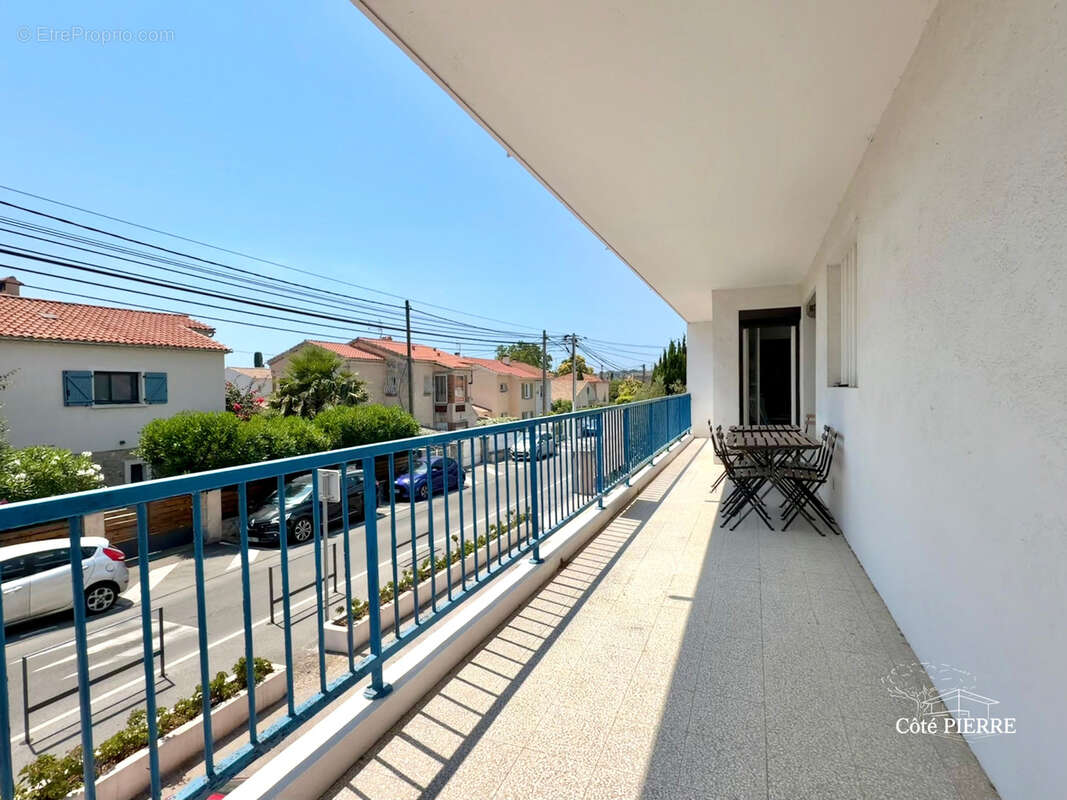 Appartement à SIX-FOURS-LES-PLAGES