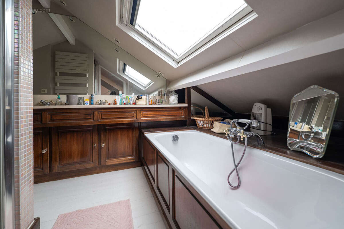 Belle maison de caractère à proximité immédiate de la place Canclaux - photo 11