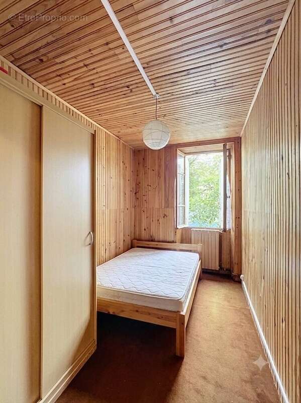 Maison à VILLENEUVE-DE-MARSAN