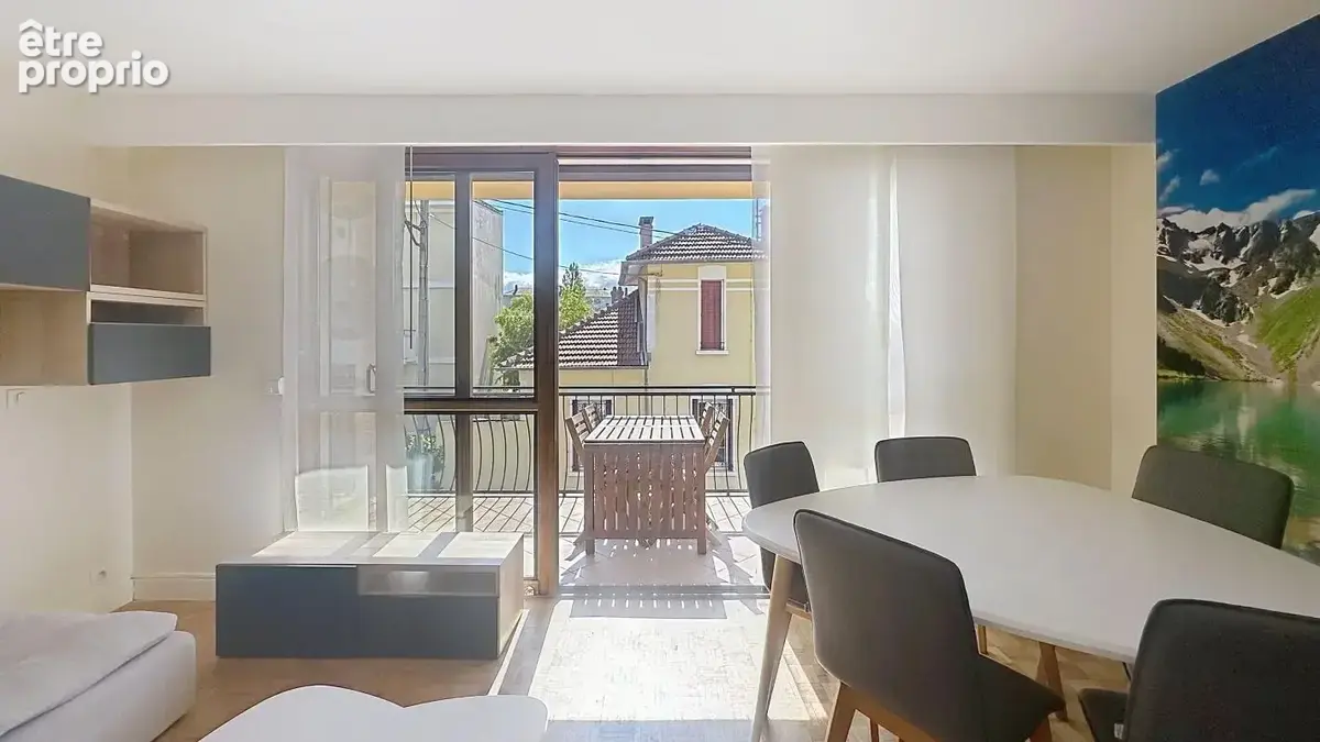 Valence -  t4 traversant avec terrasse de 20 m², garage et cave - photo 3