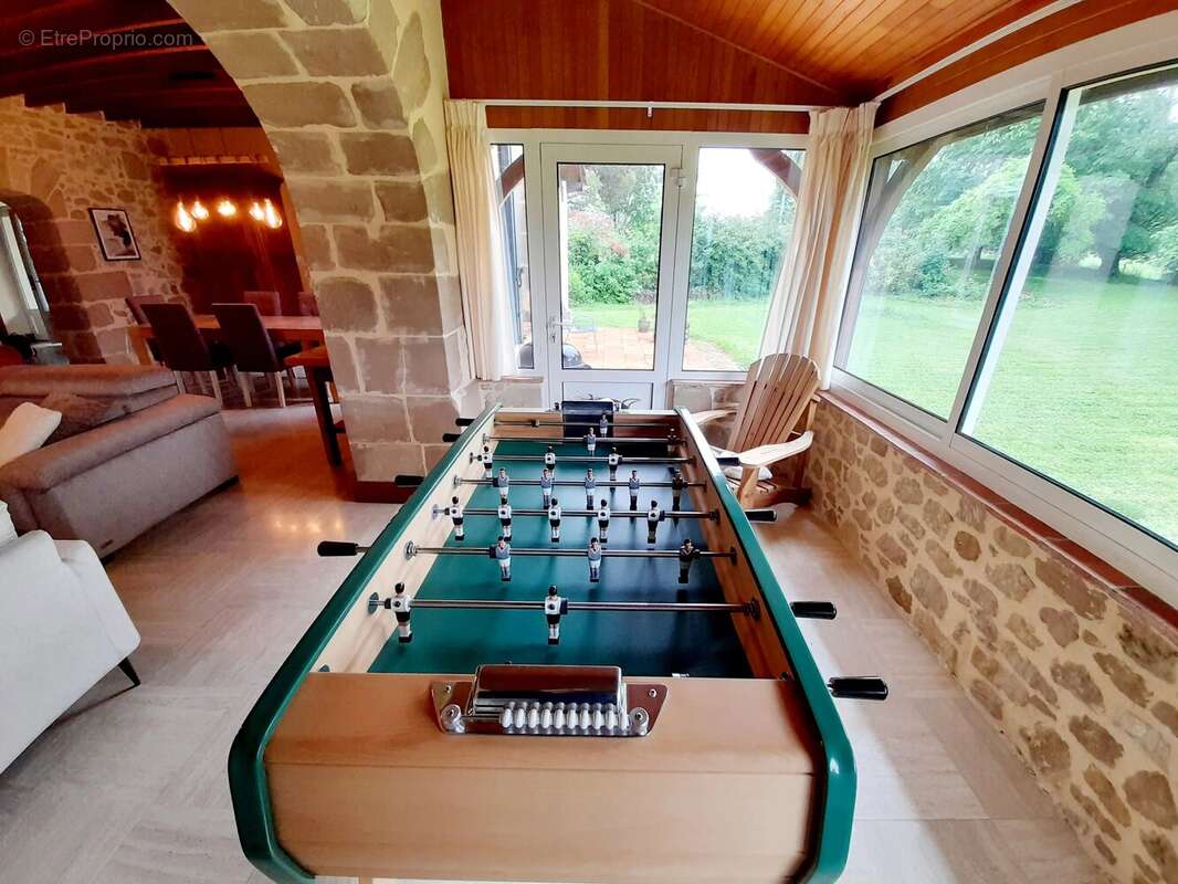 Maison à SAINT-BARTHELEMY-D'AGENAIS
