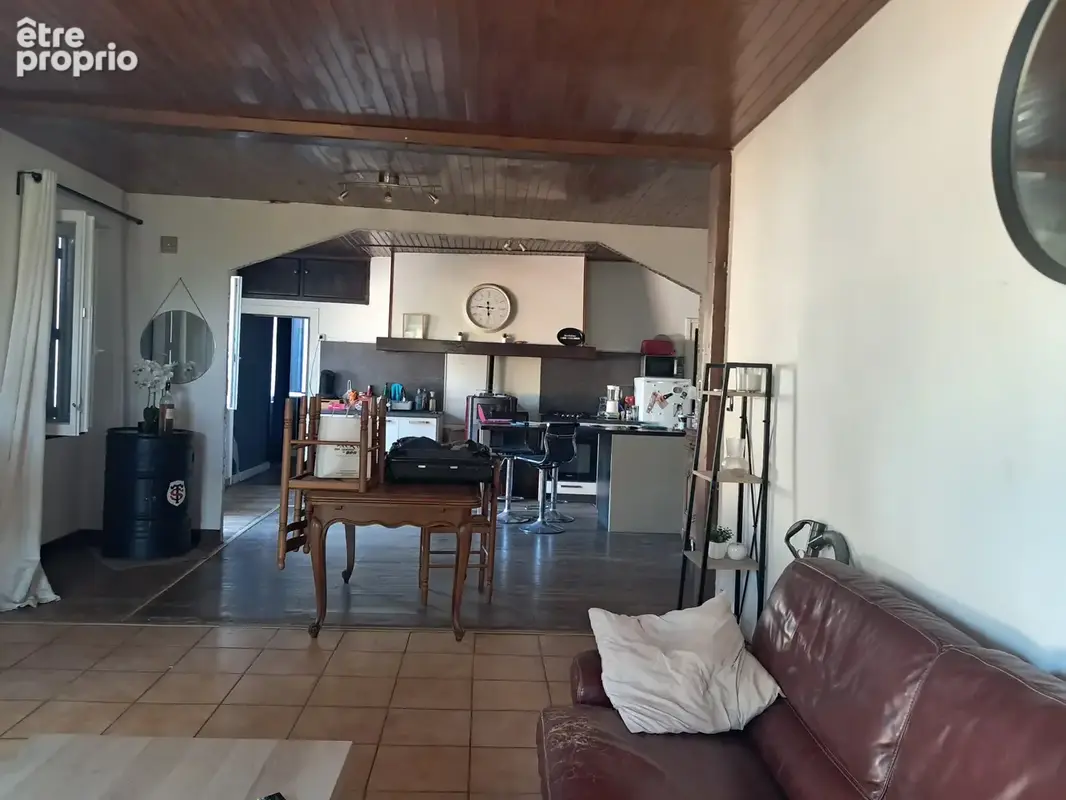 Coup de cœur assuré :authentique maison en pierres au Chalard (87) ! - photo 2