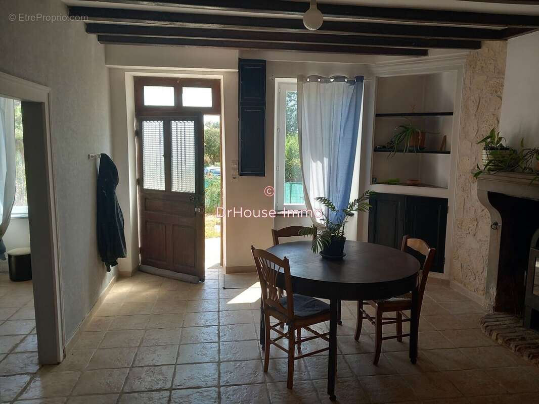 Maison 117 m² à Prissac  - photo 4