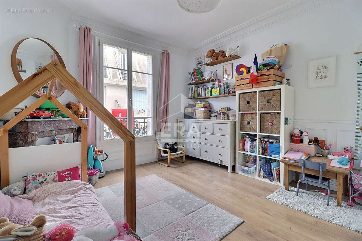 Appartement à COLOMBES