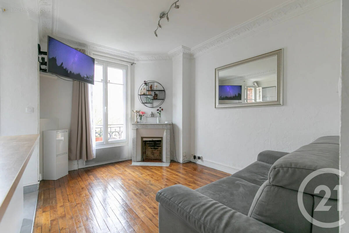 Appartement à SAINT-MAUR-DES-FOSSES