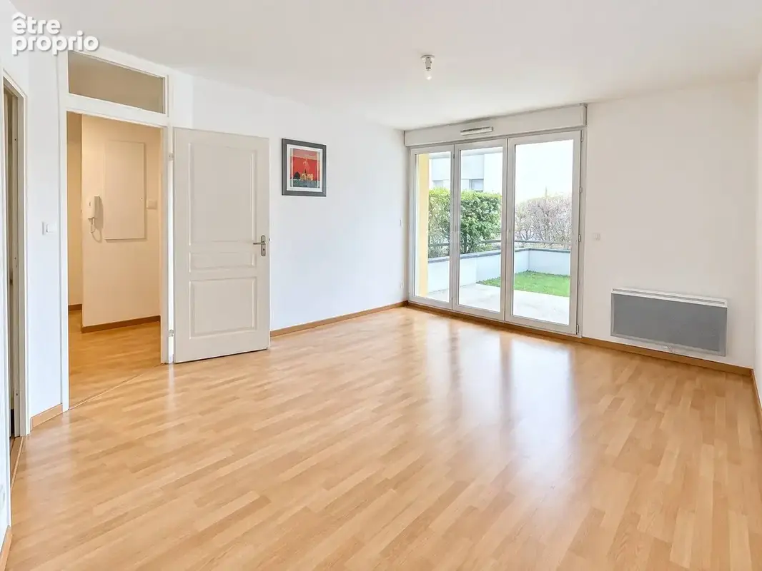 Appartement 3 pièces avec terrasse et parking sous/sol - photo 3