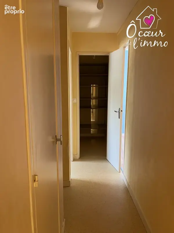 Appartement 66 m² à Cholet  - photo 4