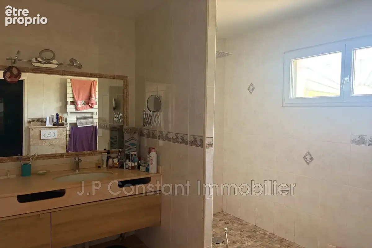 Maison 150 m² à La Ciotat  - photo 8