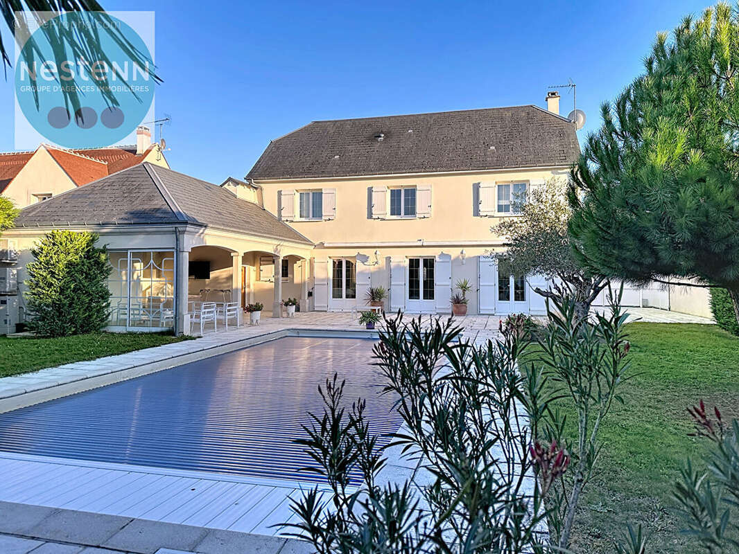 Maison à SAINT-DENIS-EN-VAL