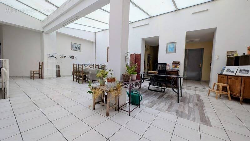 Appartement à AIRE-SUR-LA-LYS