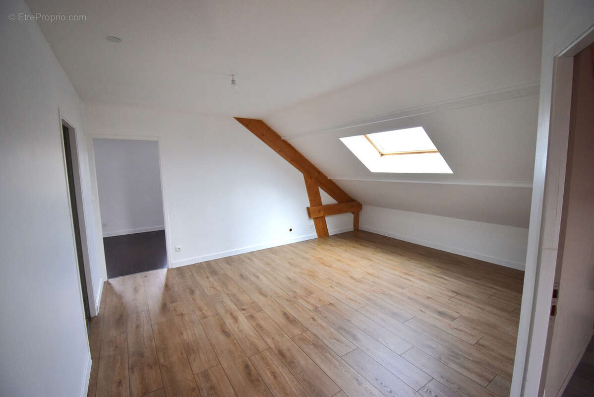 Maison à HAUTEVELLE