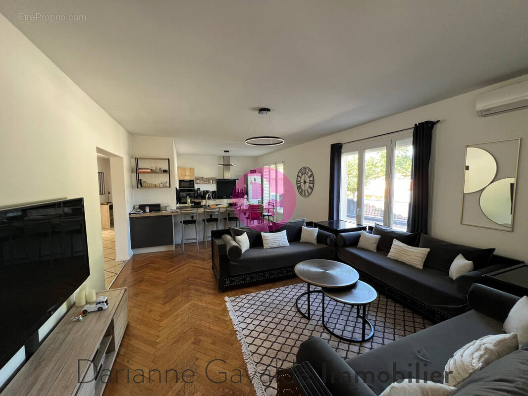 Appartement à DECAZEVILLE